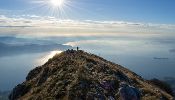 Monte Pizzocolo: la vetta delle Prealpi Gardesane che domina il Lago di Garda