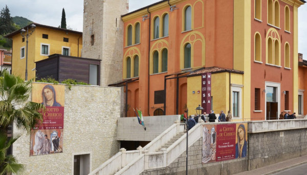 Dentro il MuSa di Salò: un viaggio tra arte, violini e memoria